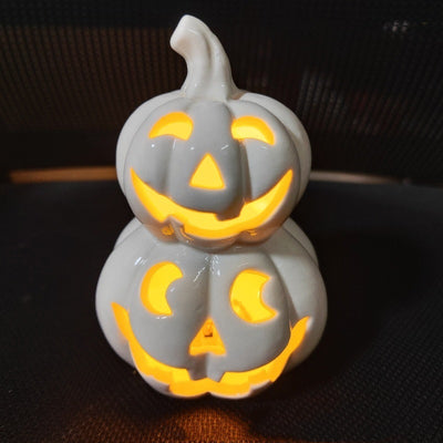 Ceramic Pumpkin & Skull Lamp – Spooky Luminous Decor for Halloween!